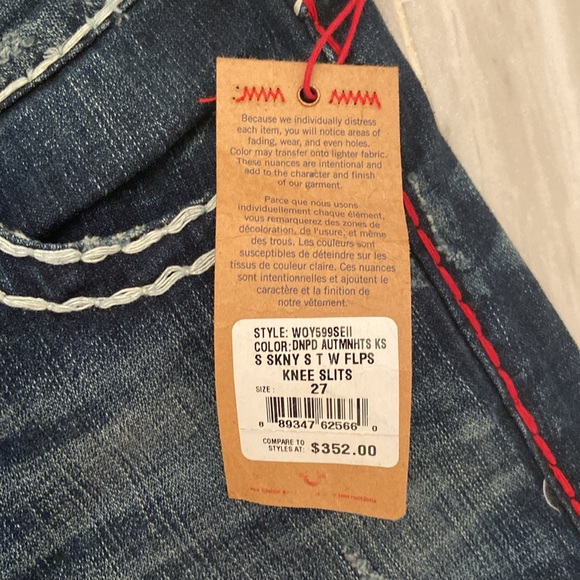 True Religion Skinny Flaps Thick Embrodered White Stitch, 27x31, NWT, $352 MSRP - Picture 12 of 12